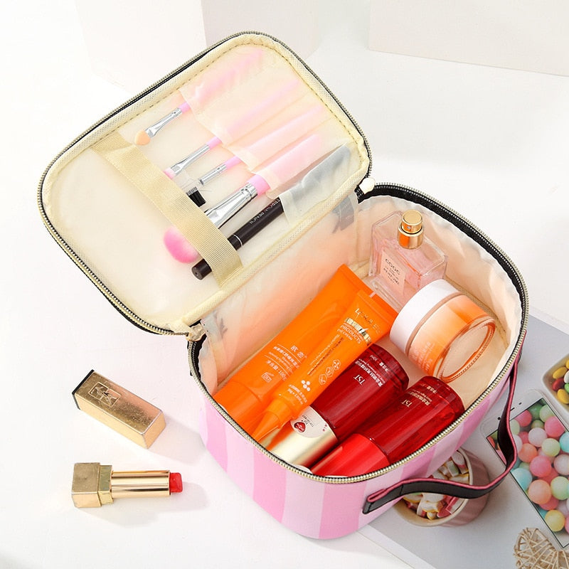 Make-up Case "Love" - Bobsel