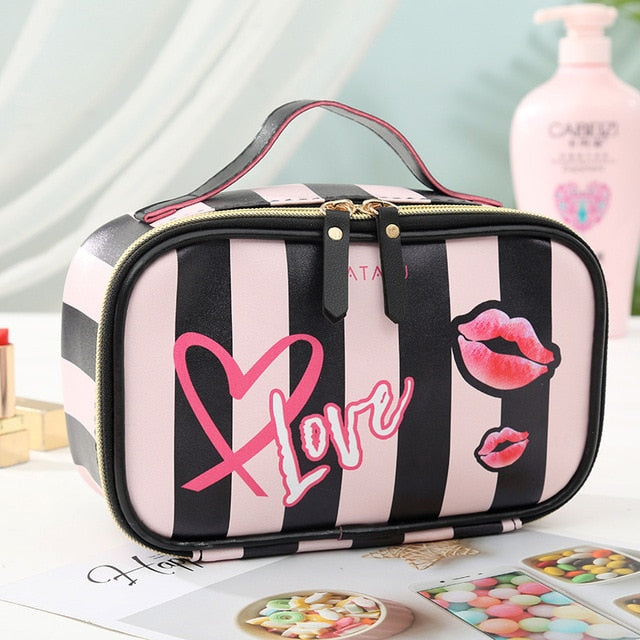 Make-up Case "Love" - Bobsel