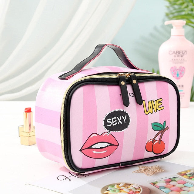Make-up Case "Love" - Bobsel
